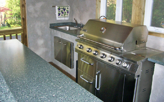 Built-In Sink & Grill